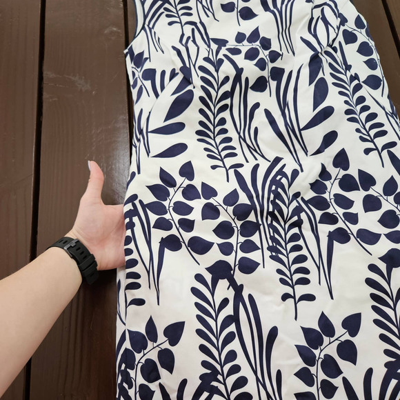 NWT Elizabeth‎ McKay Ginger Dress in the Color Dunes. Size 0 - Picture 5 of 14